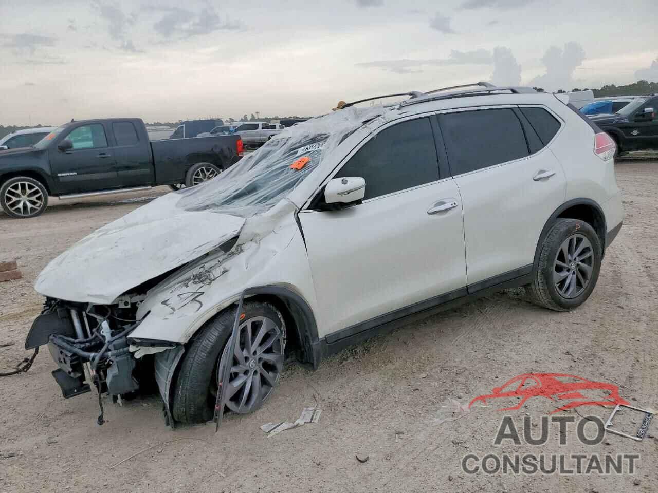 NISSAN ROGUE 2016 - 5N1AT2MT0GC893481