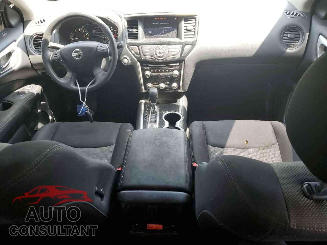 NISSAN PATHFINDER 2017 - 5N1DR2MM7HC679013