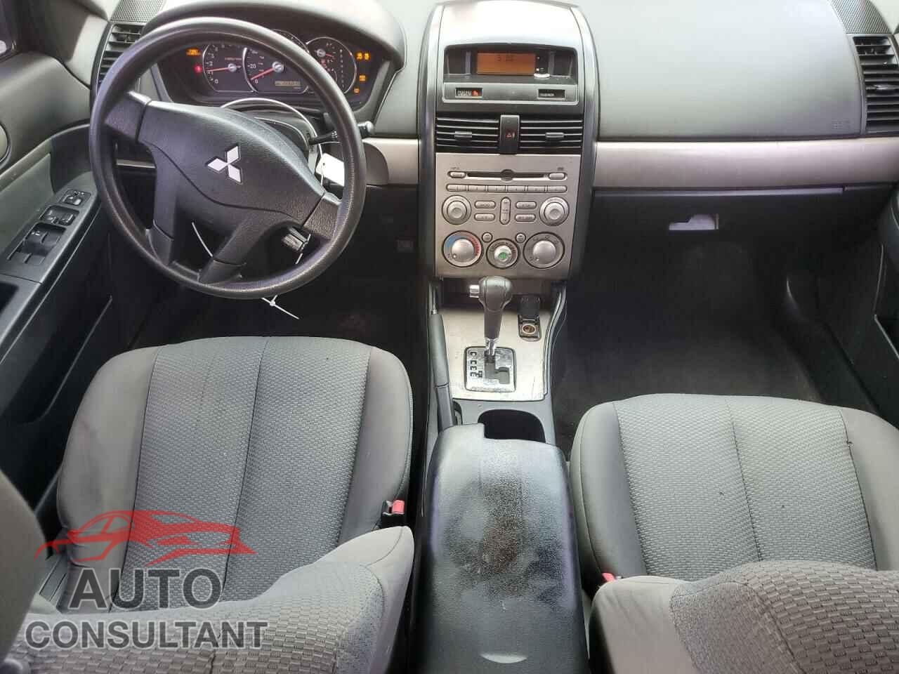 MITSUBISHI GALANT 2011 - 4A32B2FF2BE022613