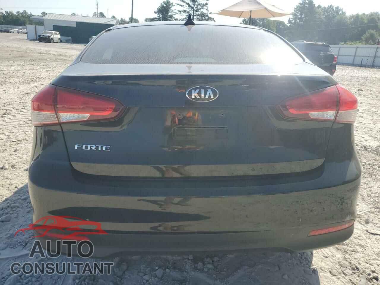 KIA FORTE 2017 - 3KPFK4A79HE076701