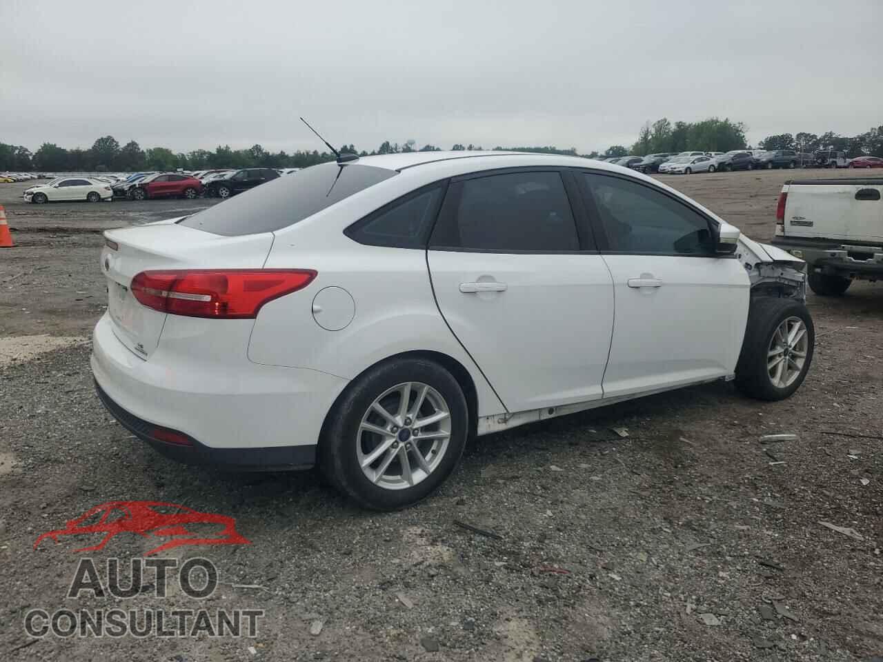 FORD FOCUS 2015 - 1FADP3F2XFL273662