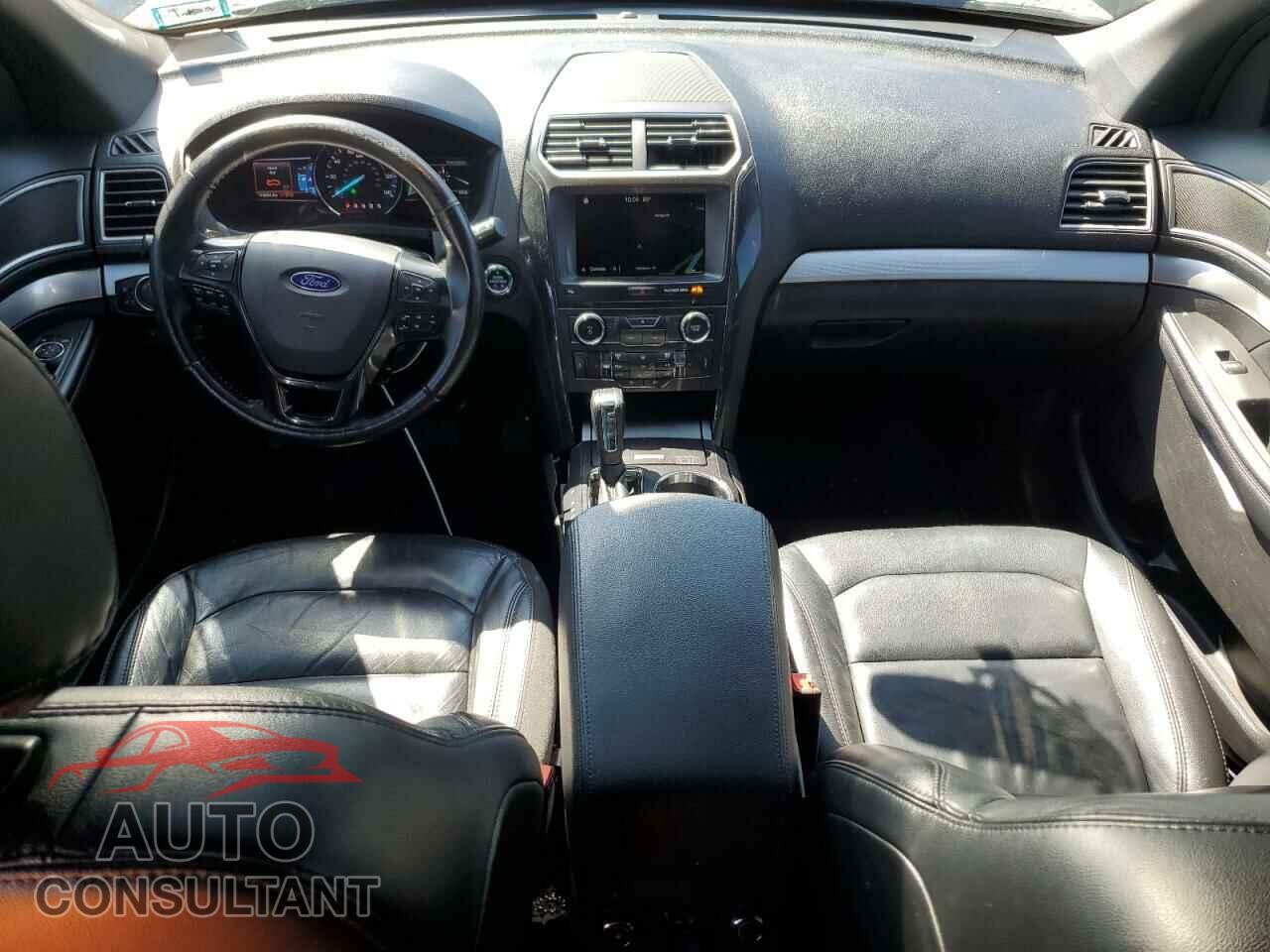 FORD EXPLORER 2017 - 1FM5K8D82HGC17014