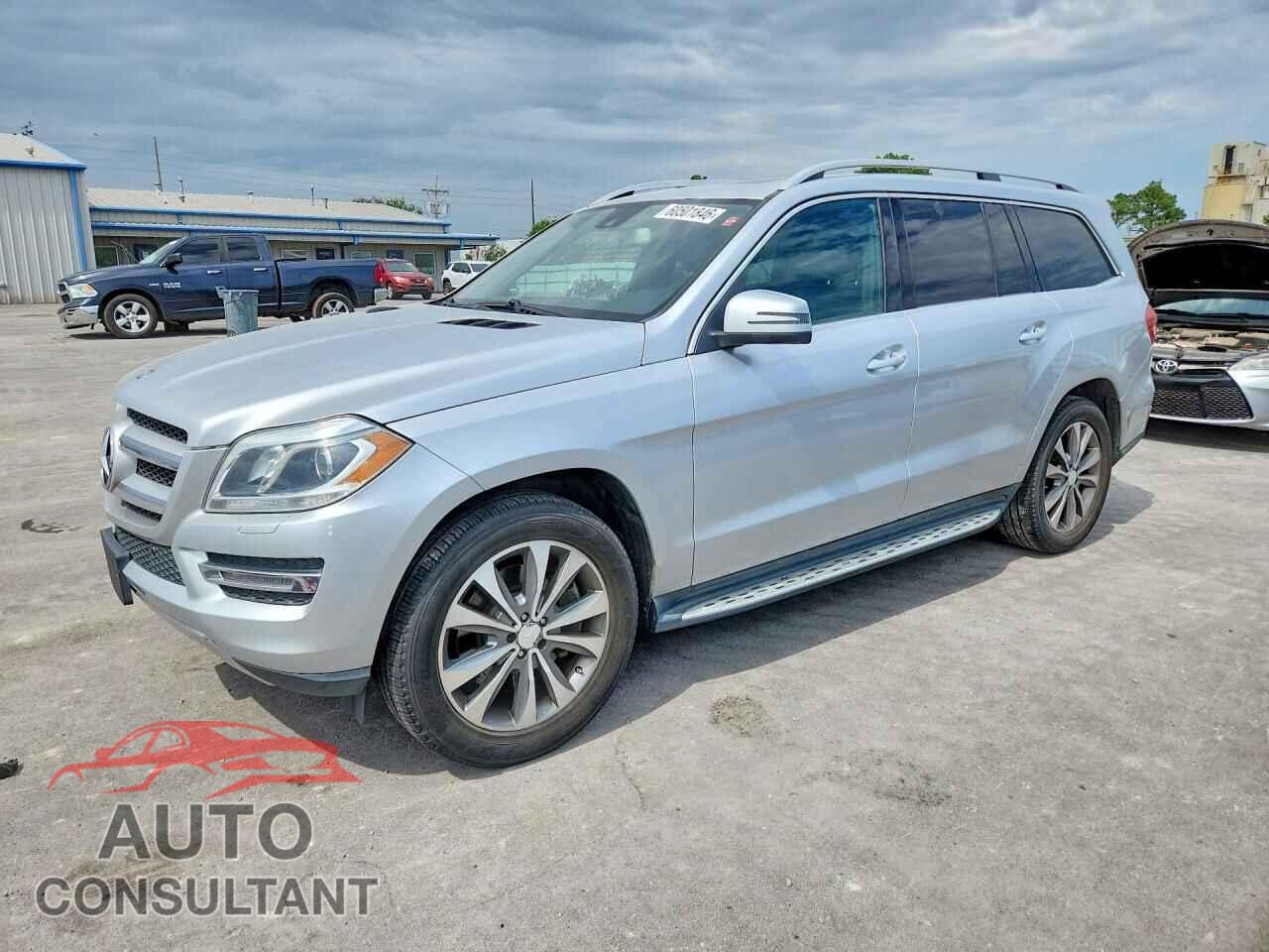 MERCEDES-BENZ GL-CLASS 2013 - 4JGDF7CE5DA176554