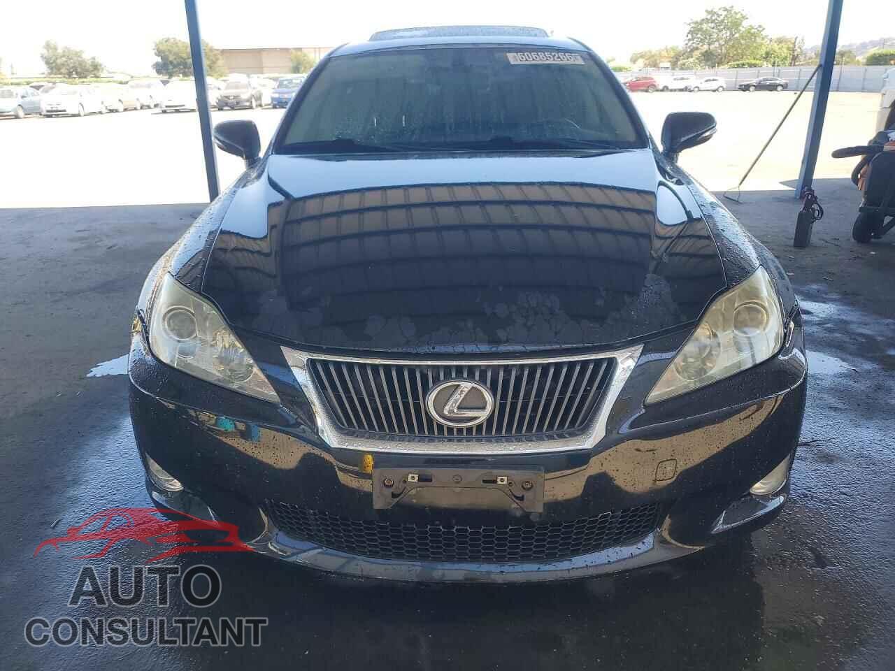 LEXUS IS 2009 - JTHBK262095103201