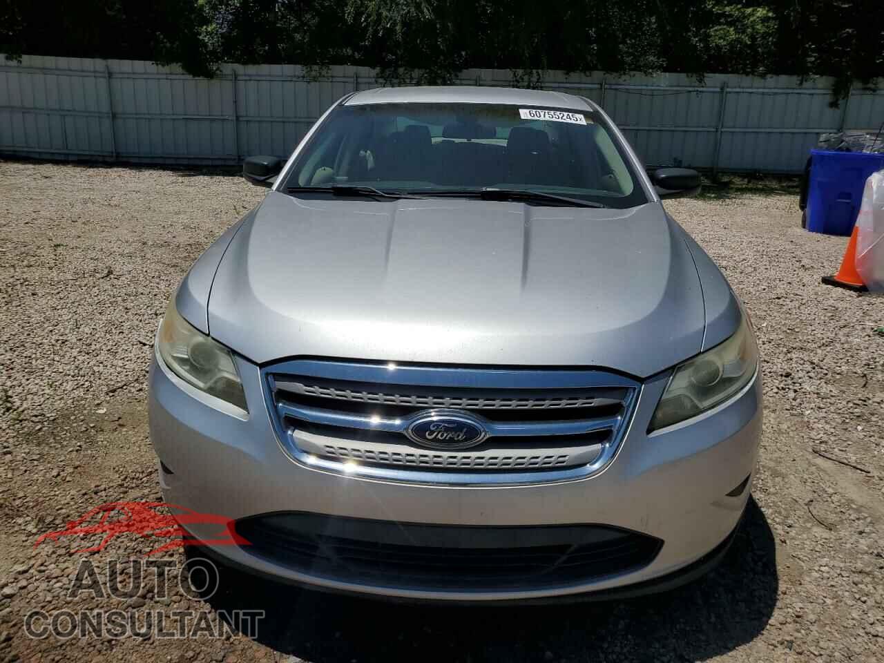 FORD TAURUS 2011 - 1FAHP2DW2BG183815