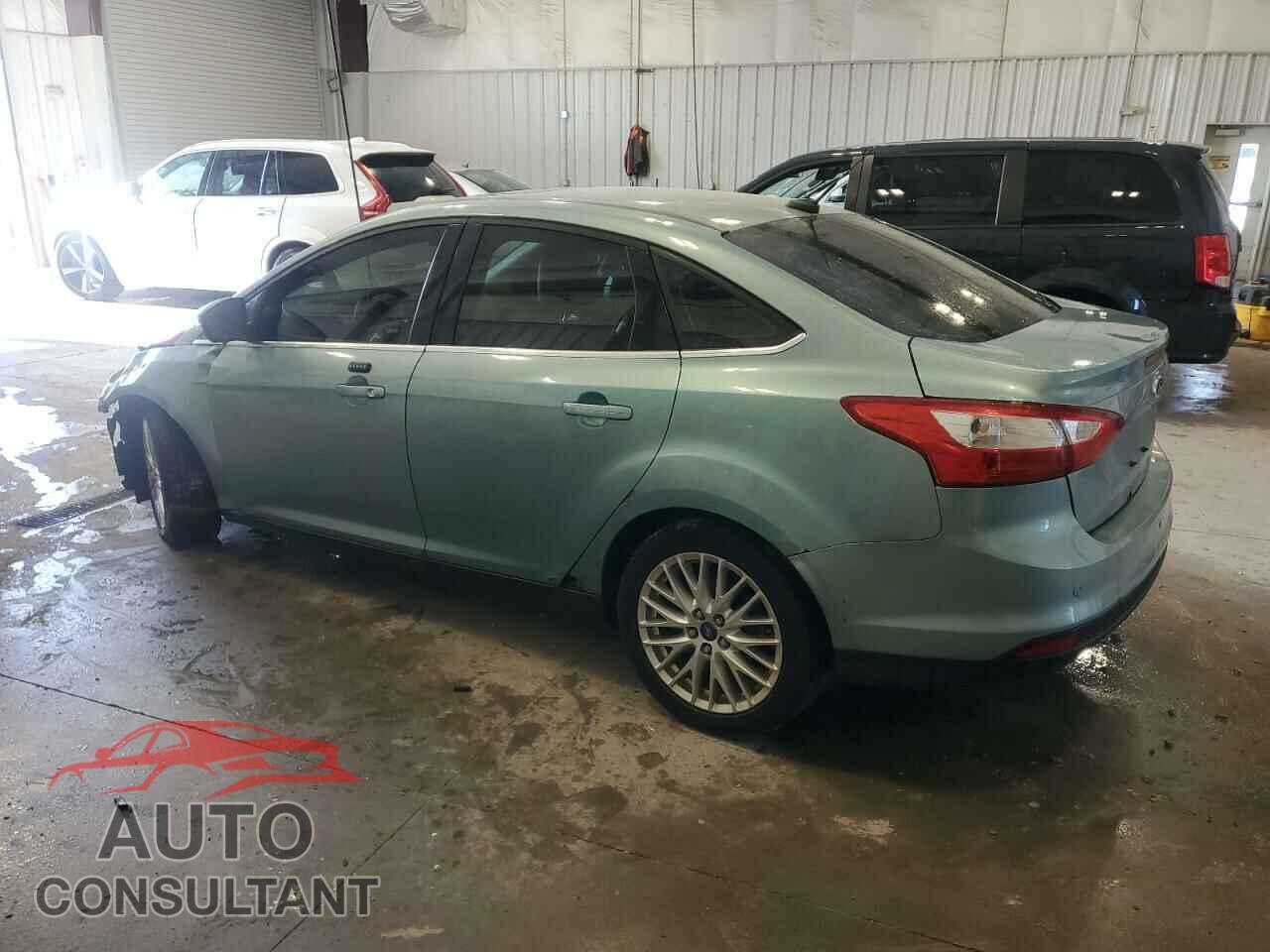 FORD FOCUS 2012 - 1FAHP3H29CL250772