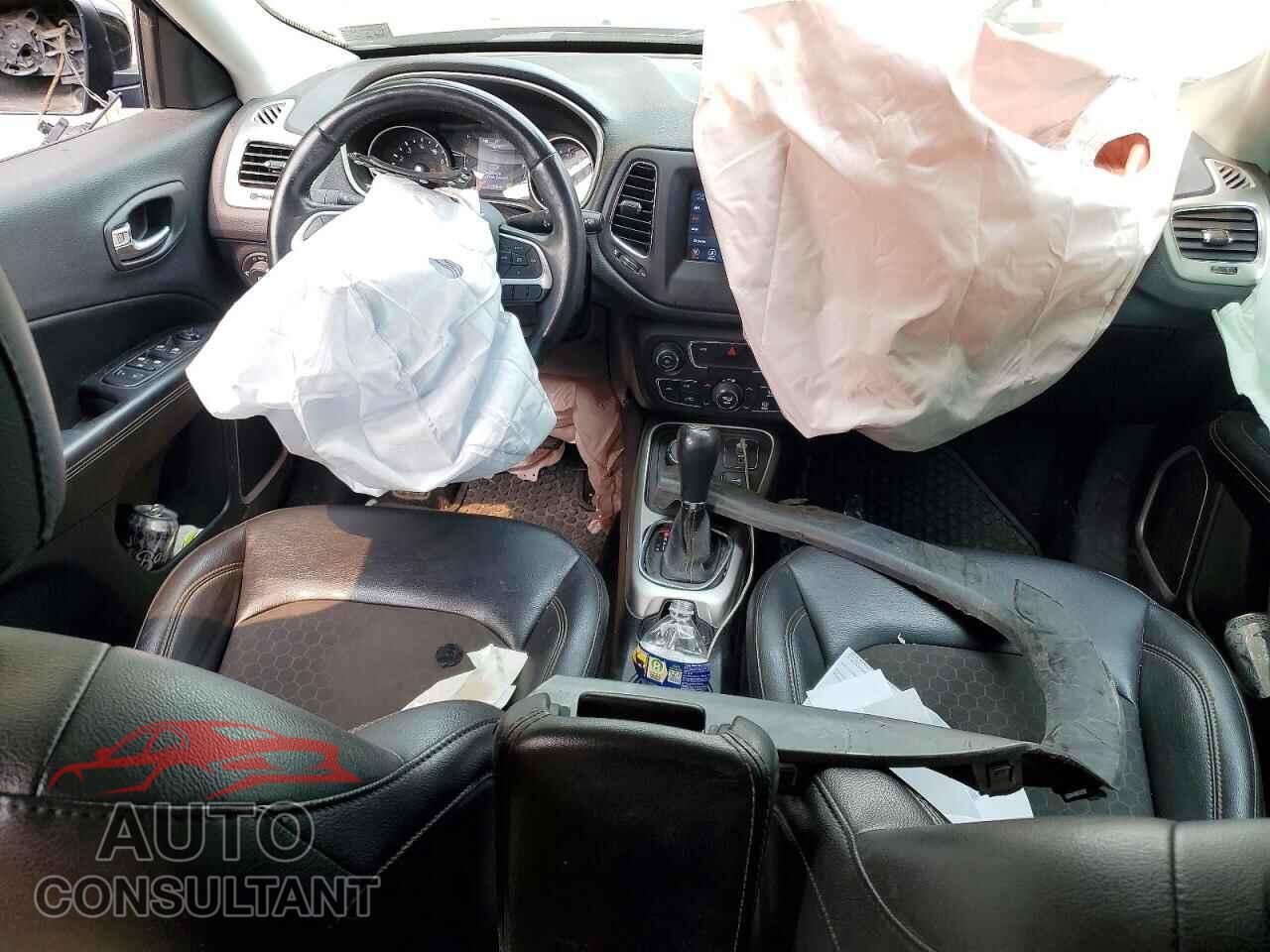 JEEP COMPASS 2019 - 3C4NJDBB1KT792044