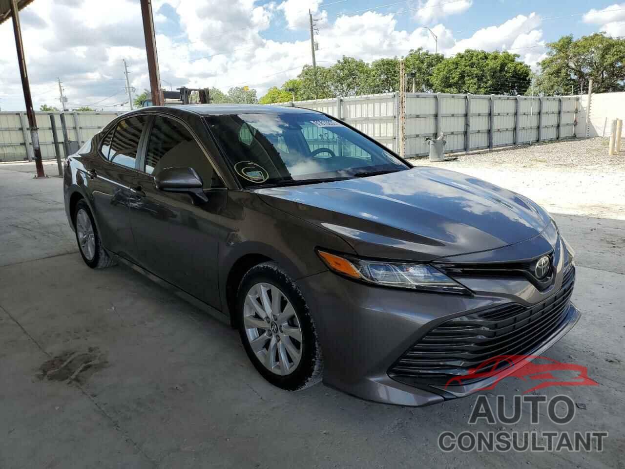 TOYOTA CAMRY 2018 - 4T1B11HKXJU649568