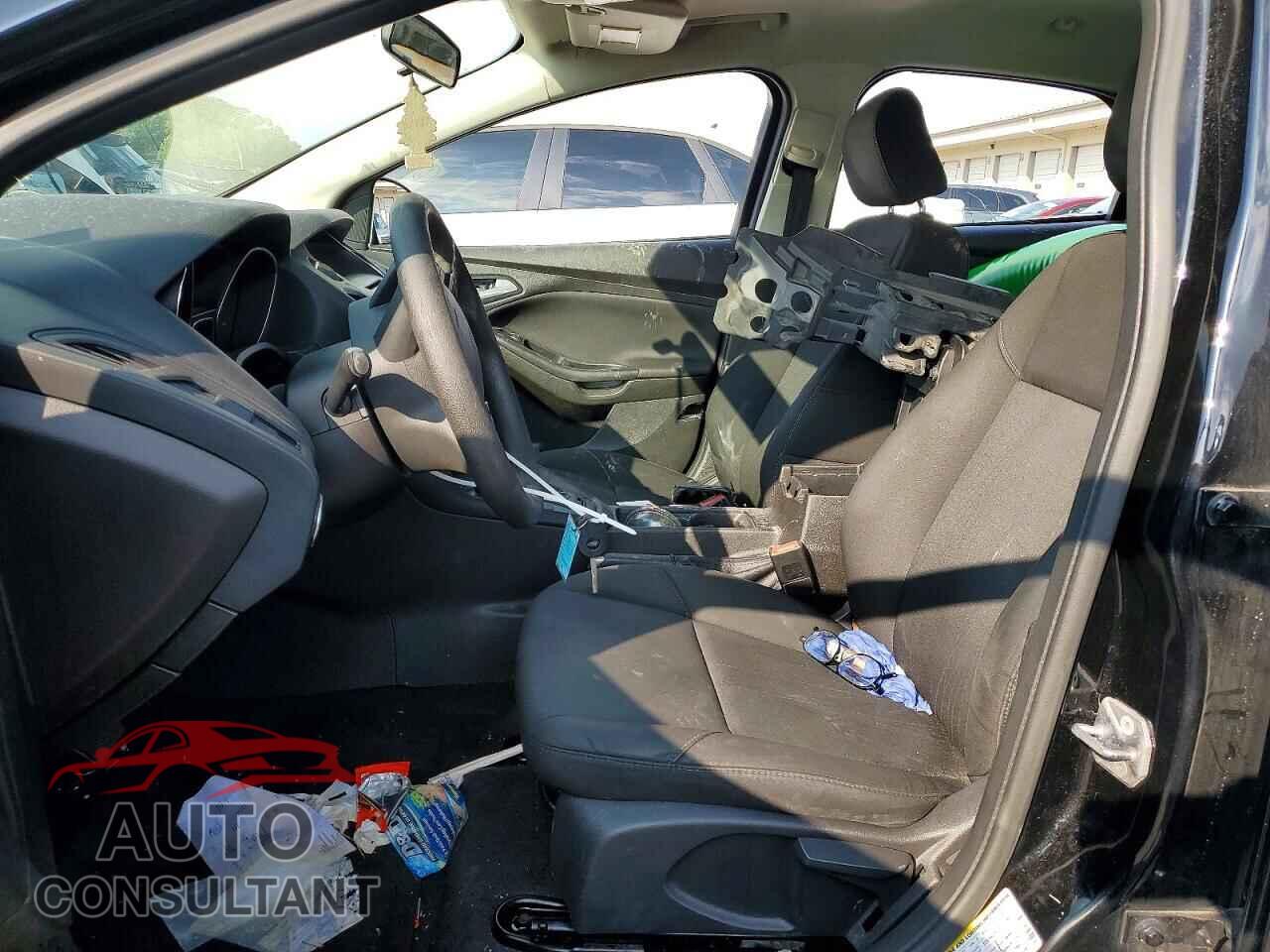 FORD FOCUS 2016 - 1FADP3F24GL359048