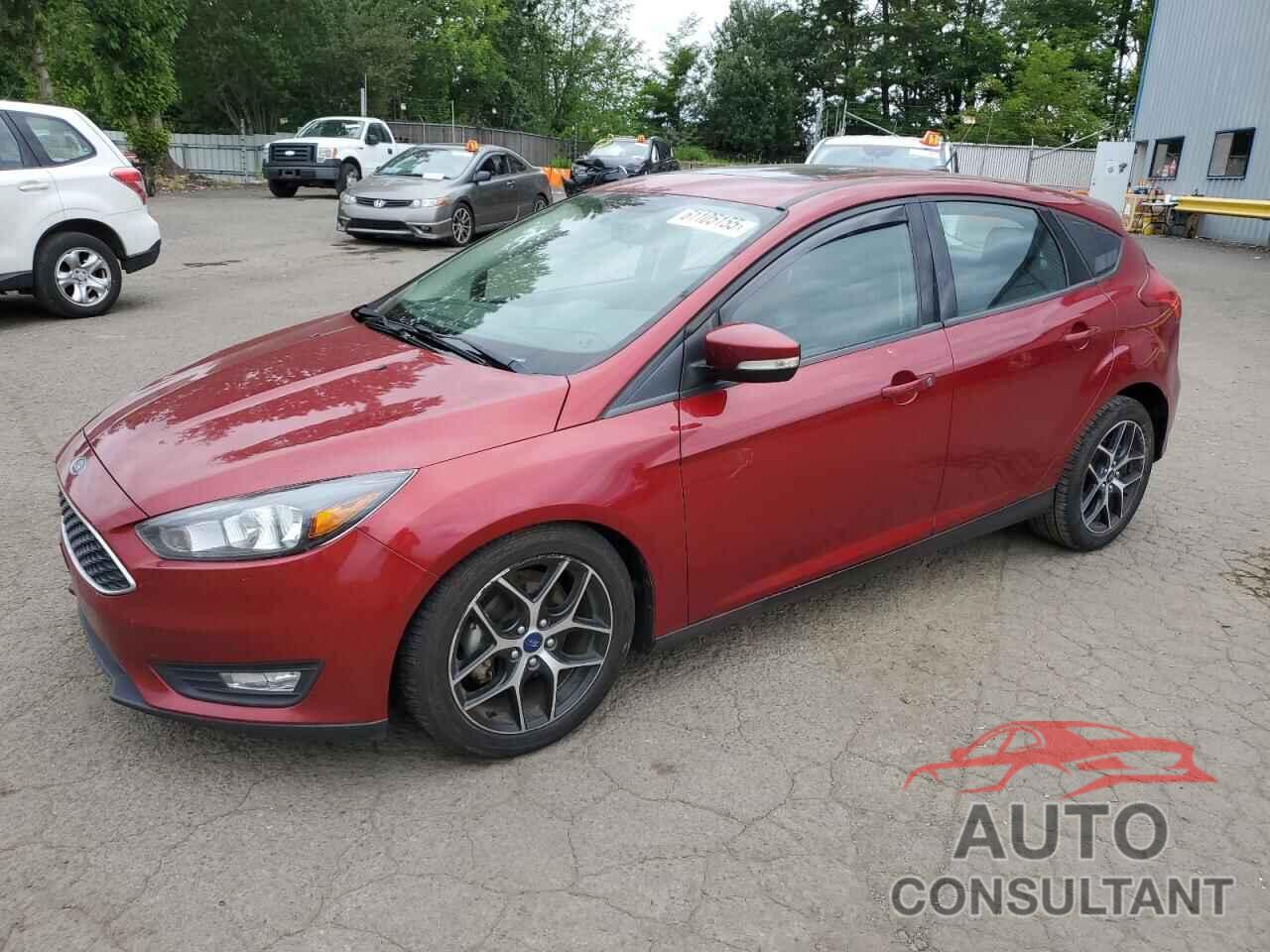 FORD FOCUS 2017 - 1FADP3M22HL308796