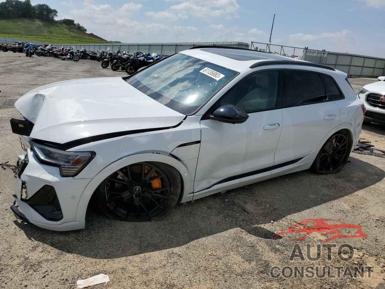 AUDI E-TRON CHR 2022 - WA1VABGE9NB023928