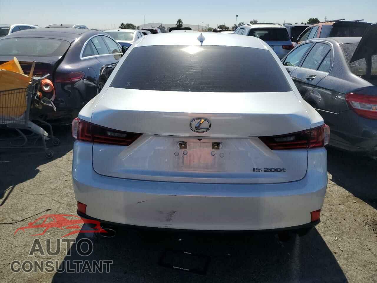 LEXUS IS 2016 - JTHBA1D29G5029211
