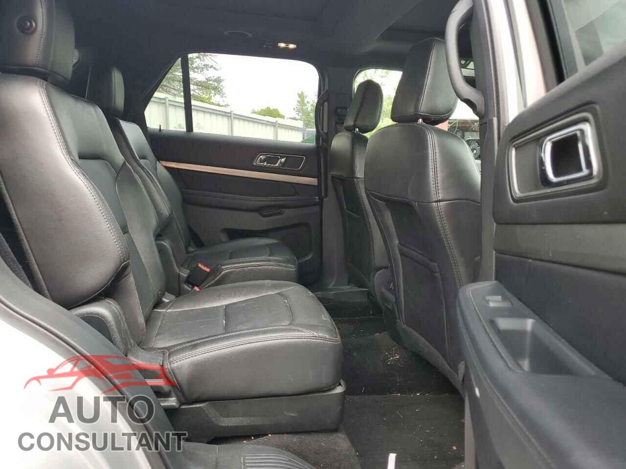 FORD EXPLORER 2018 - 1FM5K8D82JGC60600