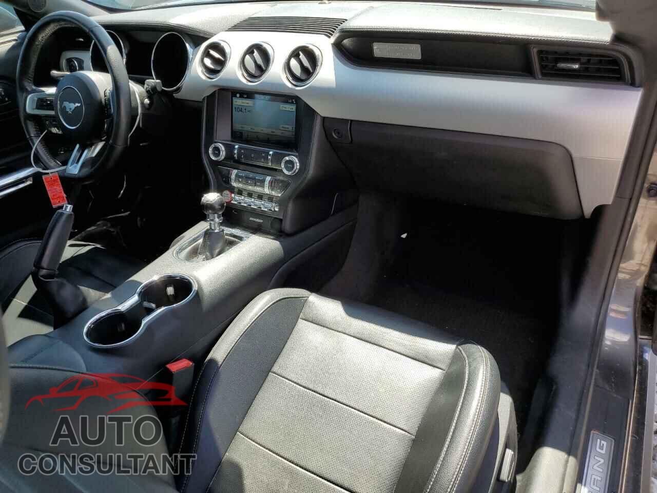 FORD MUSTANG 2017 - 1FA6P8CF0H5306513