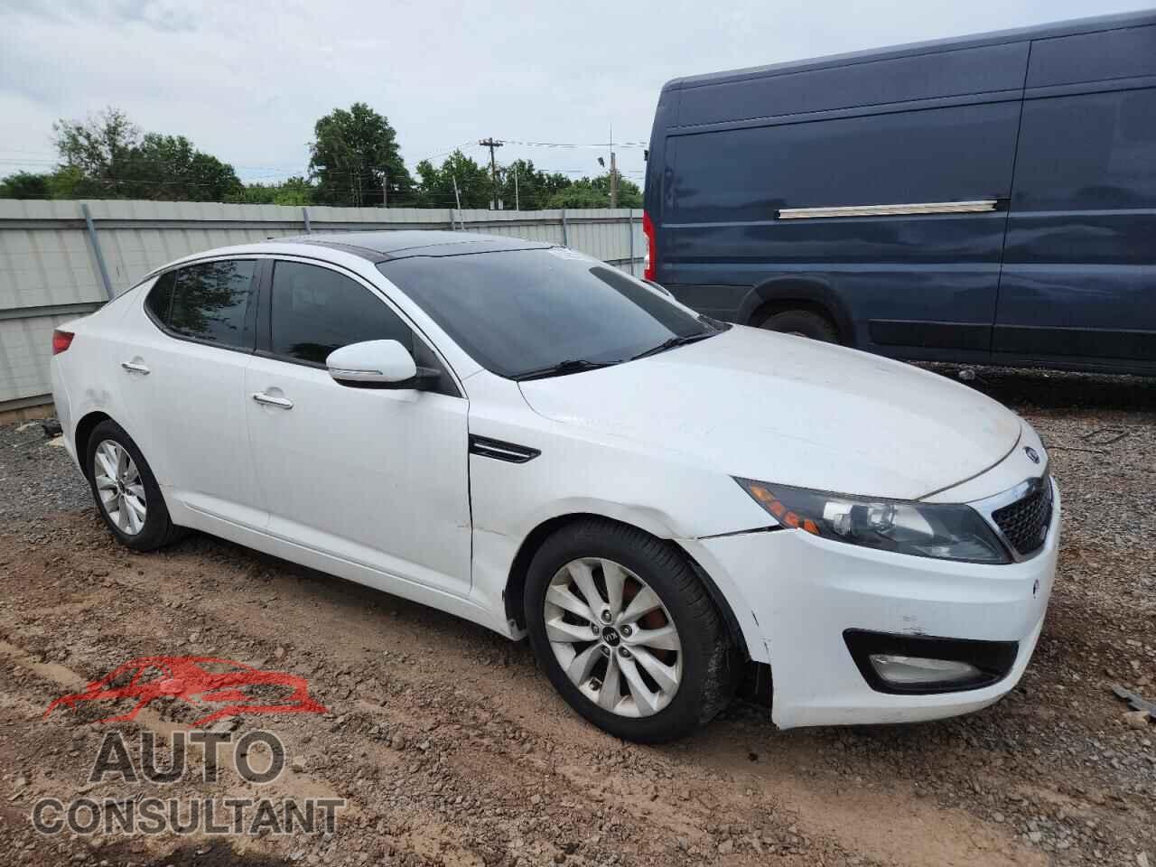 KIA OPTIMA 2011 - KNAGN4A70B5085685
