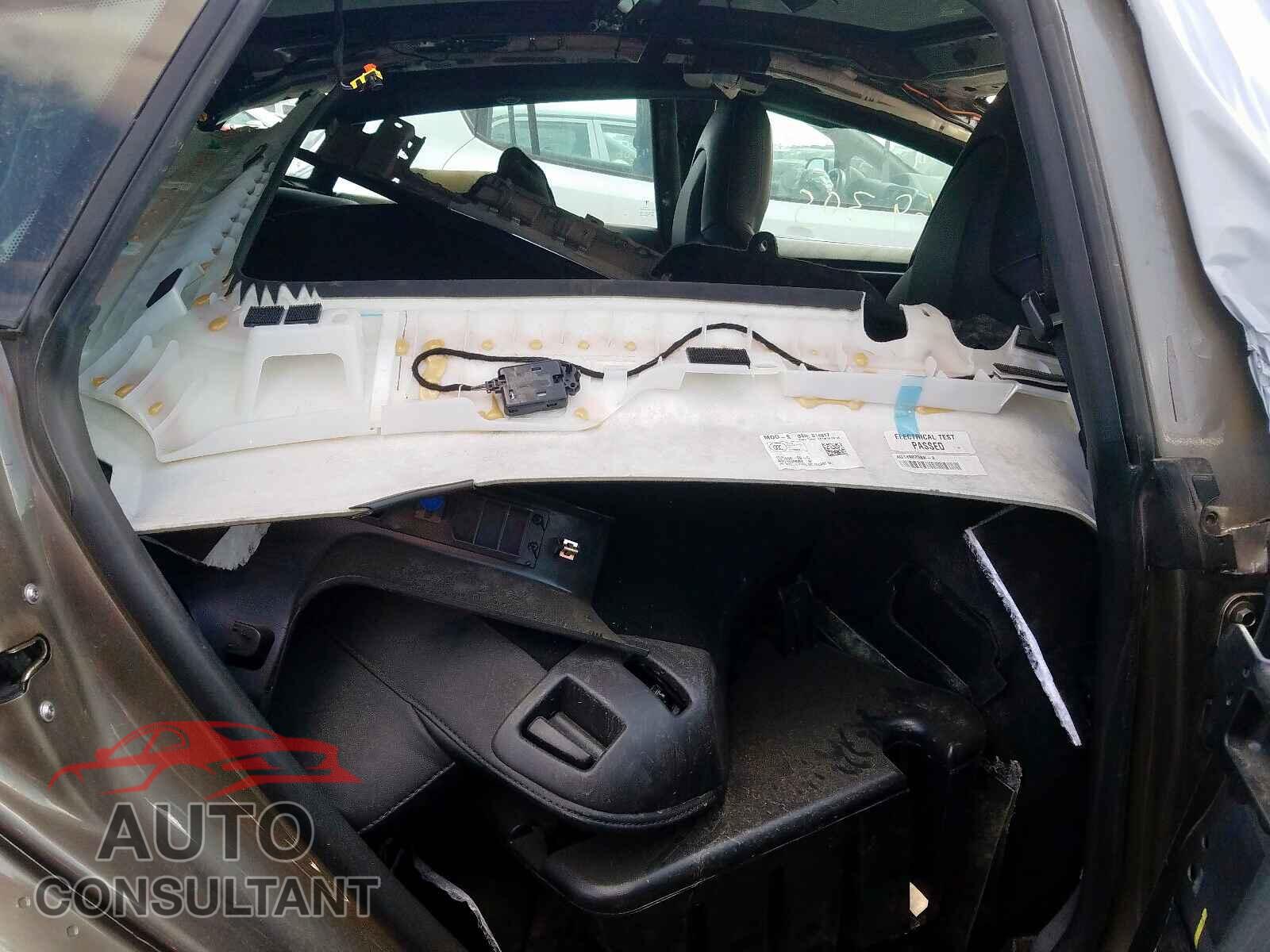 TESLA MODEL S 2016 - 5YJSA1E23GF130307