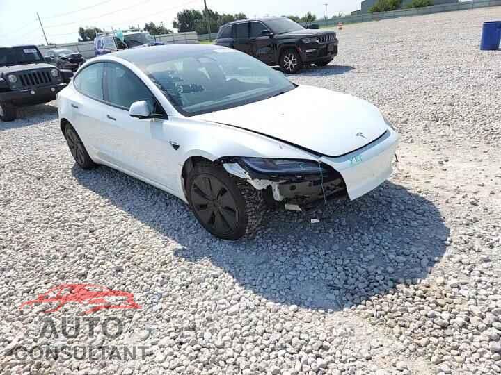 TESLA MODEL 3 2024 - 5YJ3E1EB3RF817783