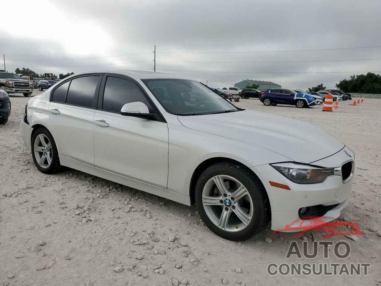 BMW 3 SERIES 2015 - WBA3A5G50FNS86613