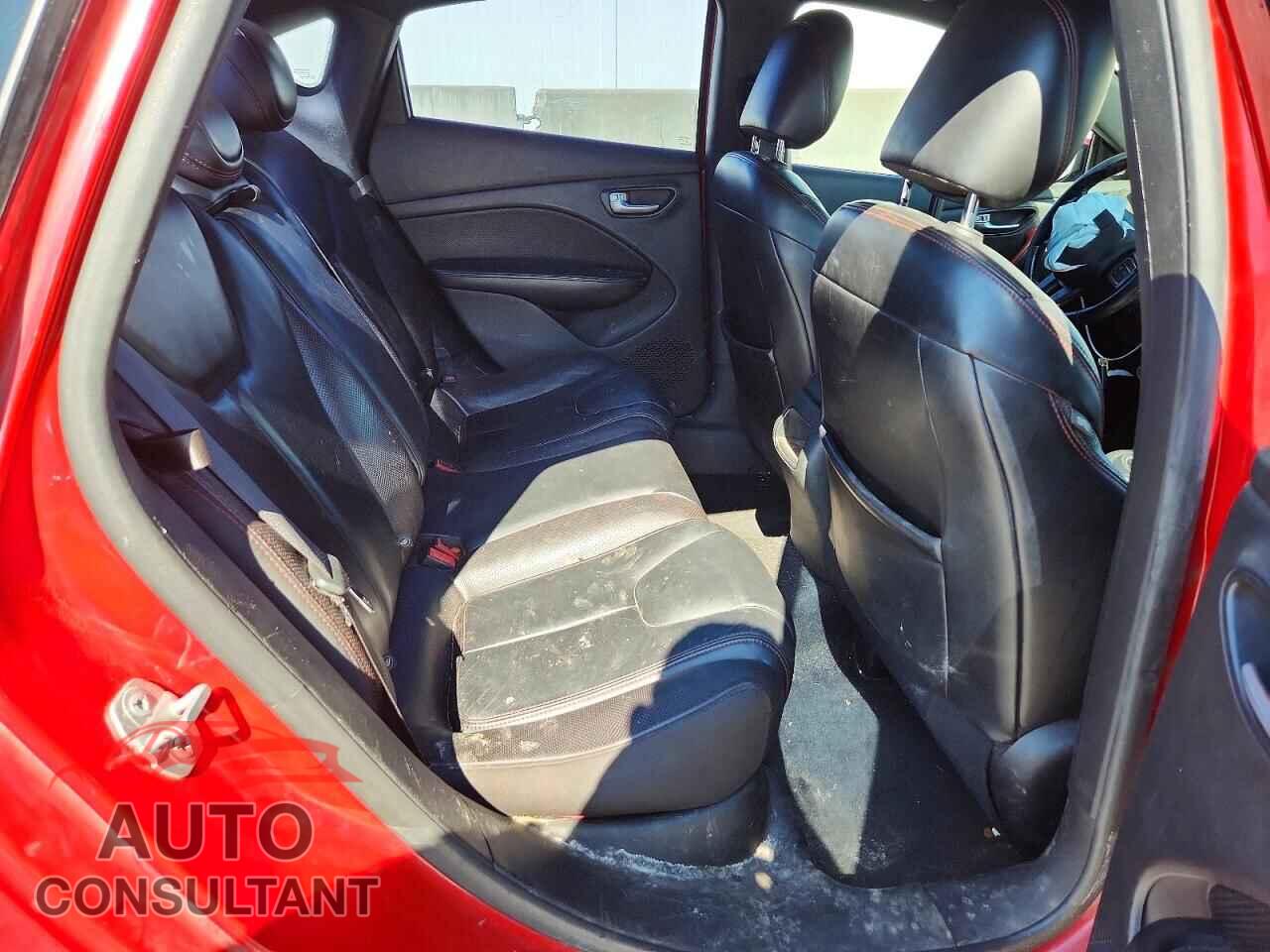 DODGE DART 2015 - 1C3CDFEB5FD224384