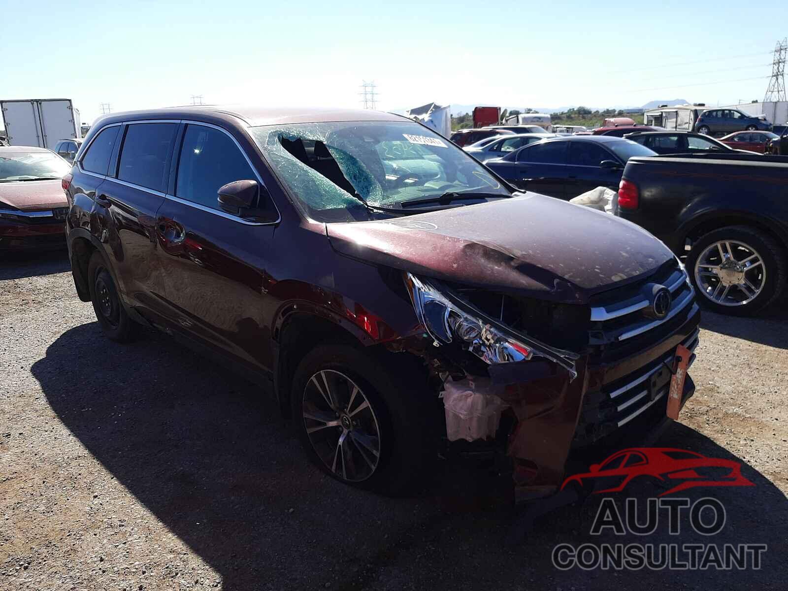 TOYOTA HIGHLANDER 2019 - 5TDBZRFH2KS945662