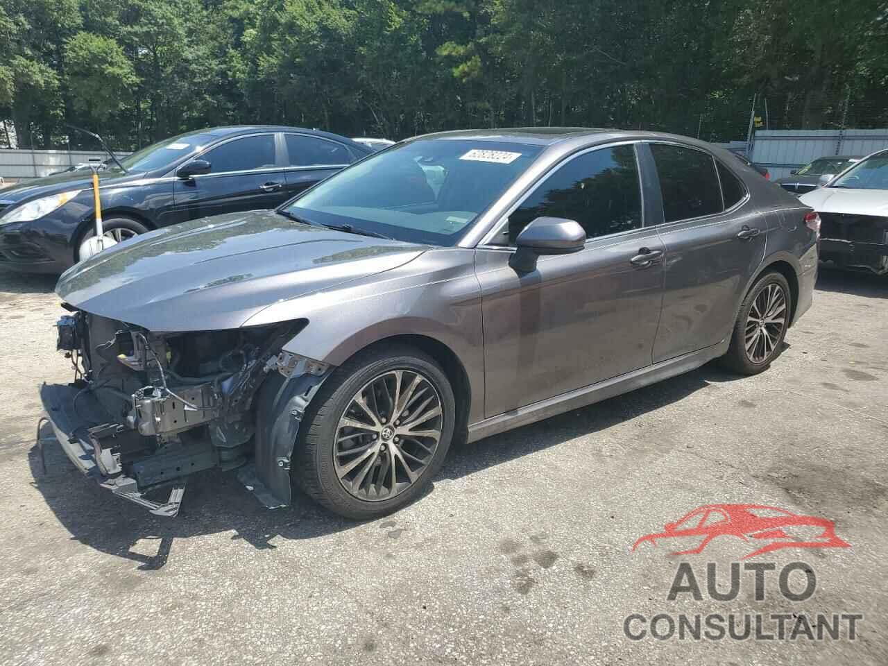 TOYOTA CAMRY 2018 - 4T1B11HK9JU147005