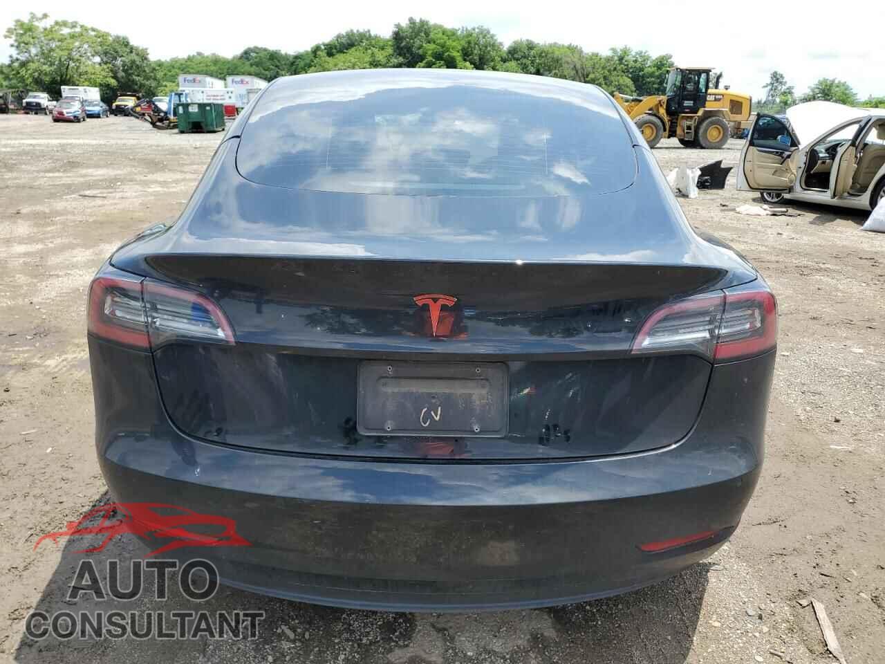TESLA MODEL 3 2021 - 5YJ3E1EA7MF867604