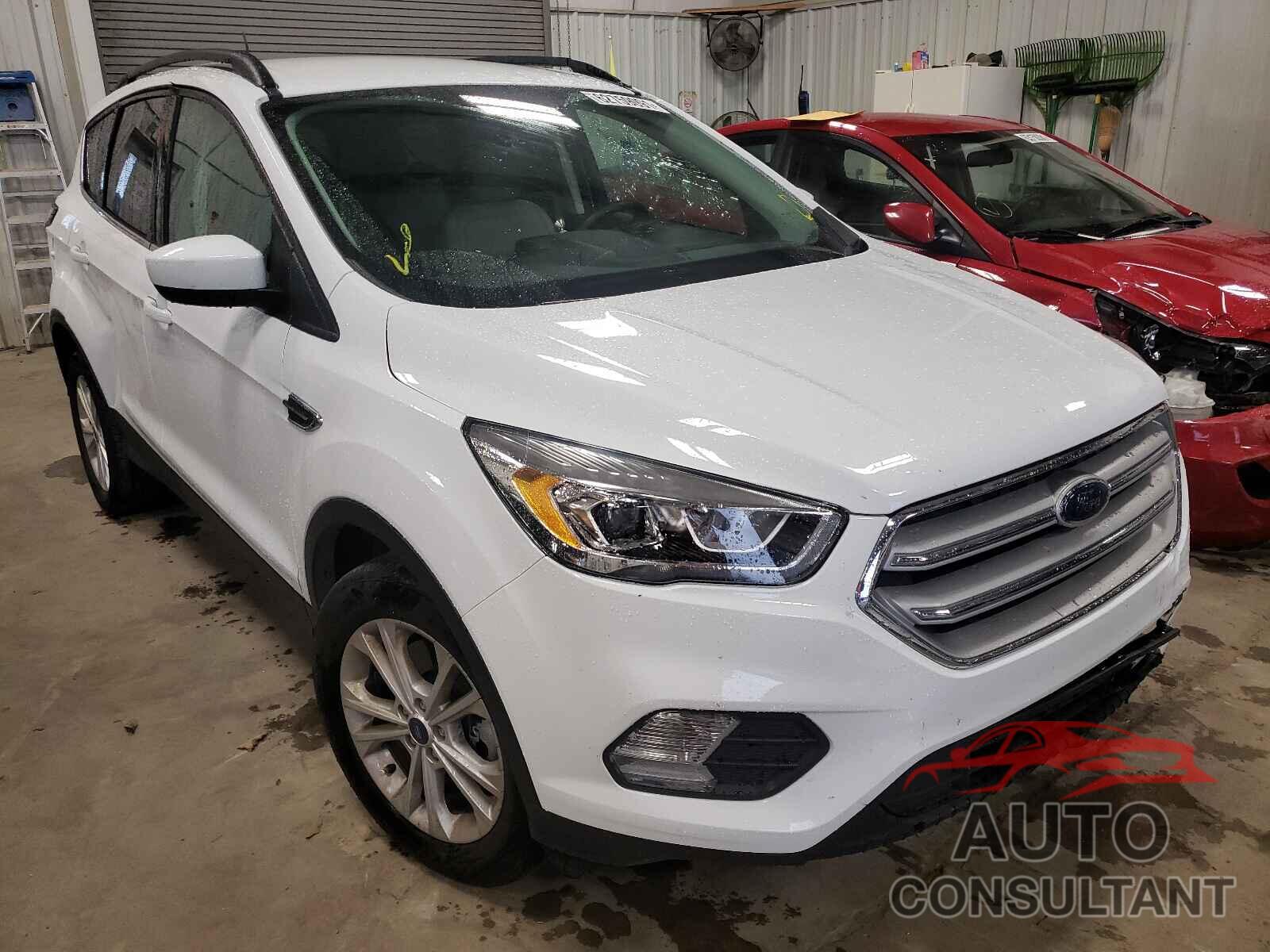 FORD ESCAPE 2018 - 1FMCU9HD7JUA33306