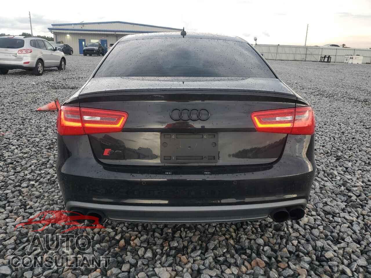 AUDI S6/RS6 2014 - WAUF2AFC3EN137596
