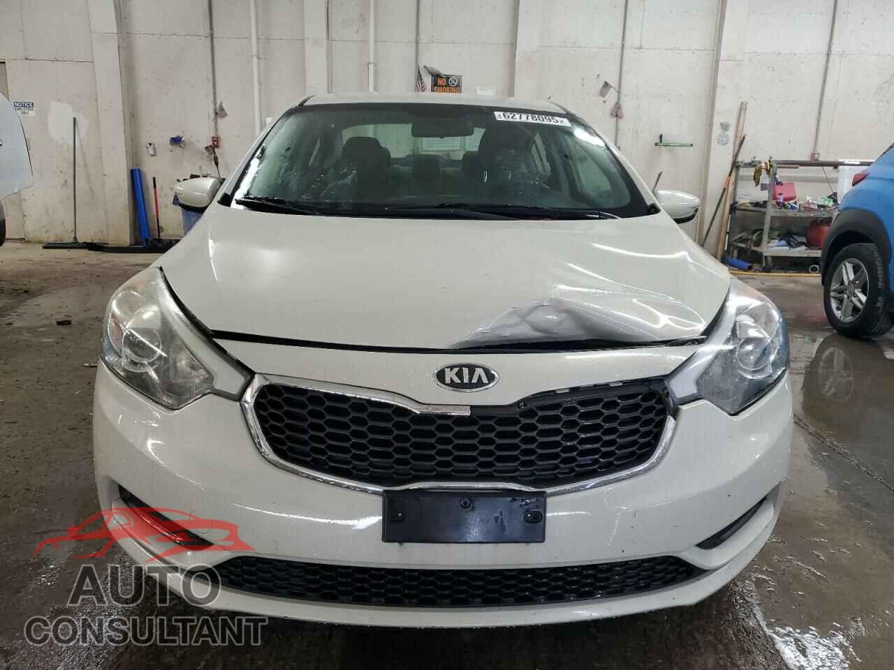 KIA FORTE 2014 - KNAFK4A68E5165364