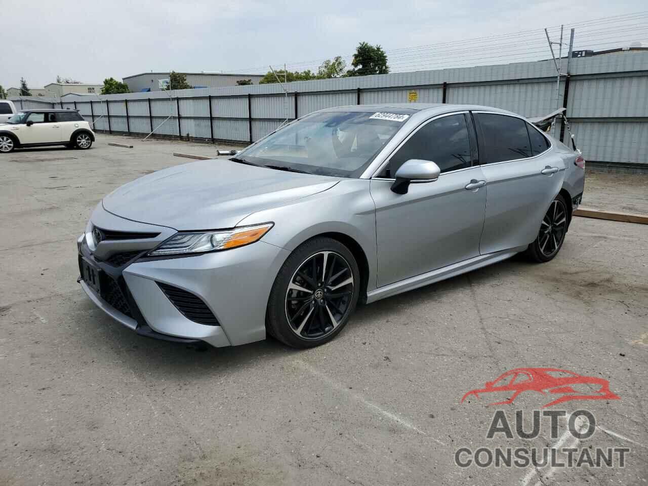 TOYOTA CAMRY 2020 - 4T1KZ1AK3LU041039