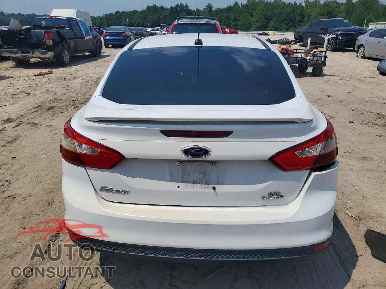 FORD FOCUS 2013 - 1FADP3F26DL353988