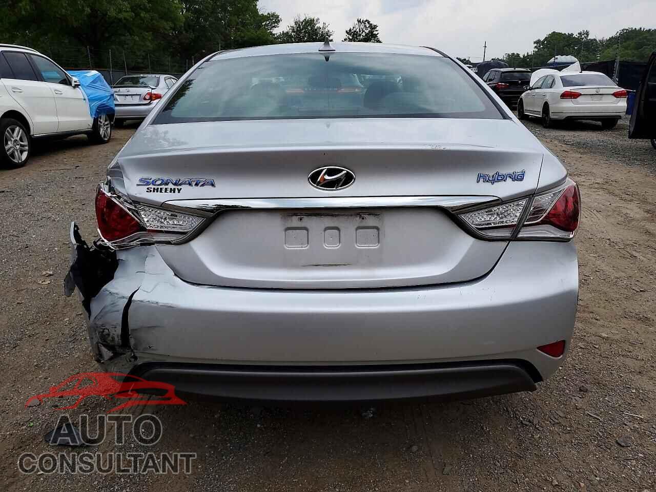 HYUNDAI SONATA 2012 - KMHEC4A46CA037599
