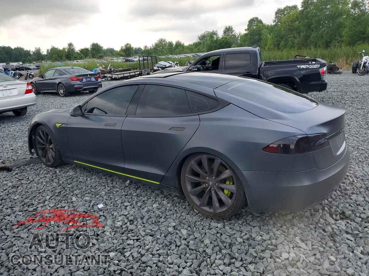 TESLA MODEL S 2016 - 5YJSA1E25GF147996