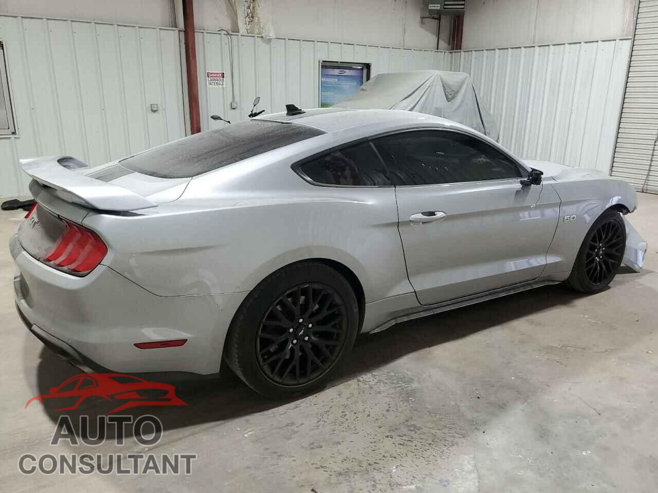 FORD MUSTANG 2021 - 1FA6P8CF3M5133936