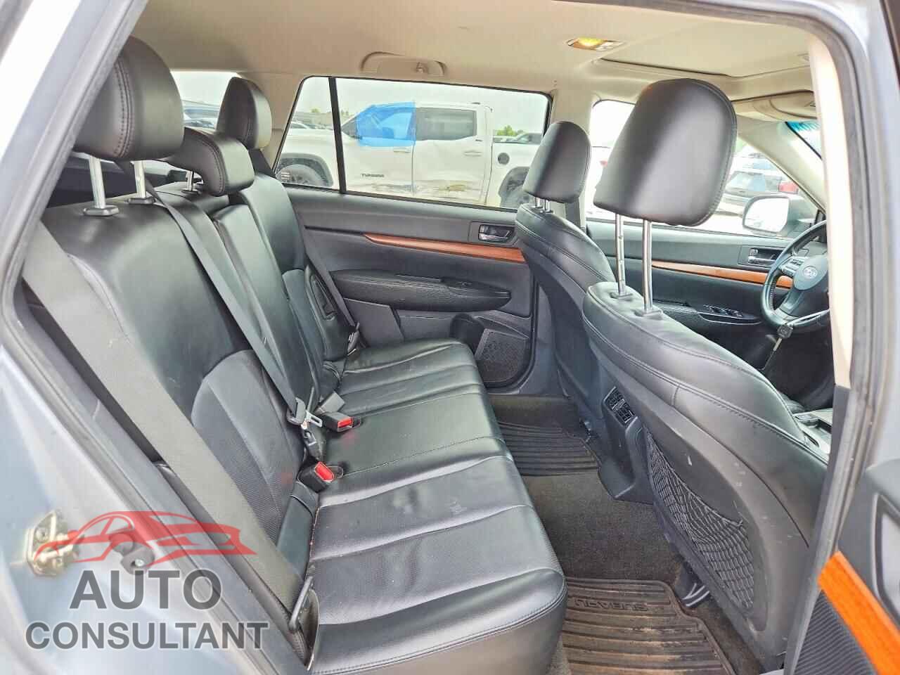 SUBARU OUTBACK 2014 - 4S4BRCLC0E3224134