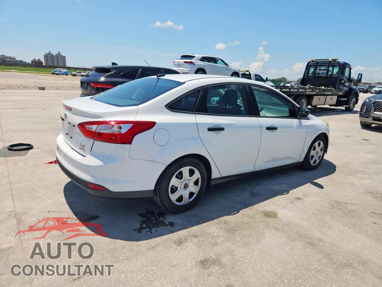 FORD FOCUS 2014 - 1FADP3E20EL320908