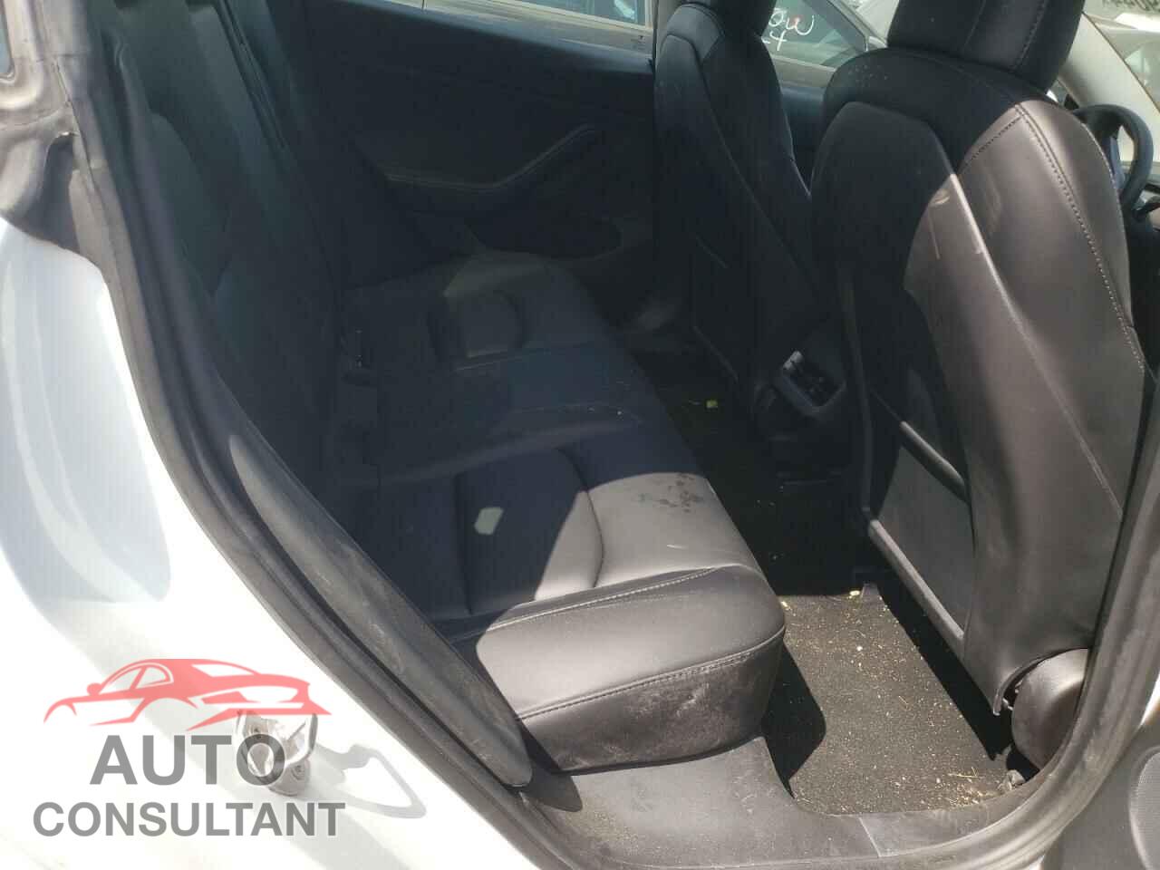 TESLA MODEL 3 2021 - 5YJ3E1EA2MF085338