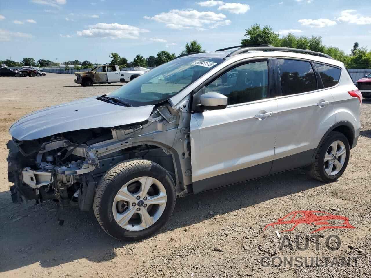 FORD ESCAPE 2015 - 1FMCU9G93FUC69052