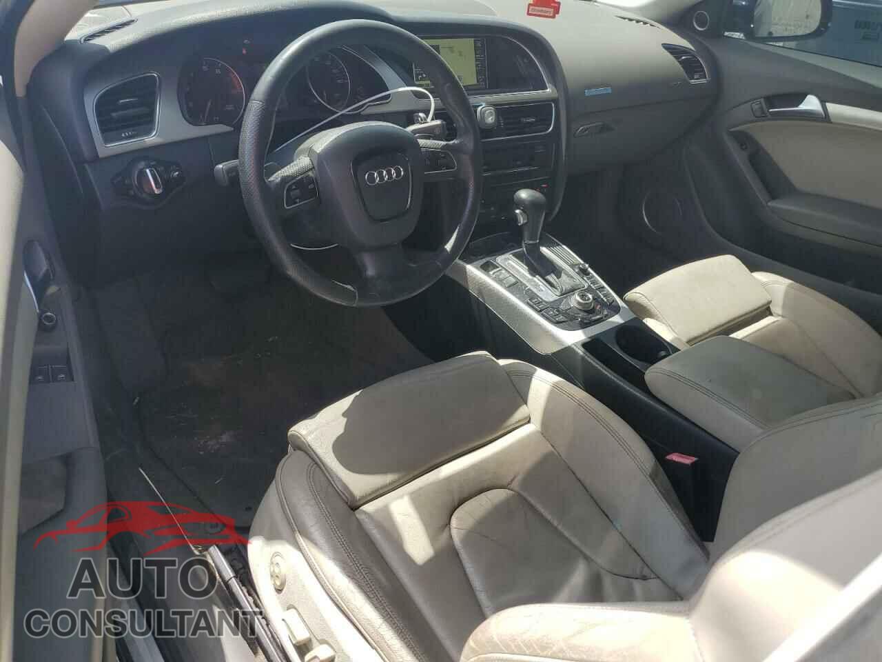 AUDI A5 2010 - WAULFAFR2AA042251