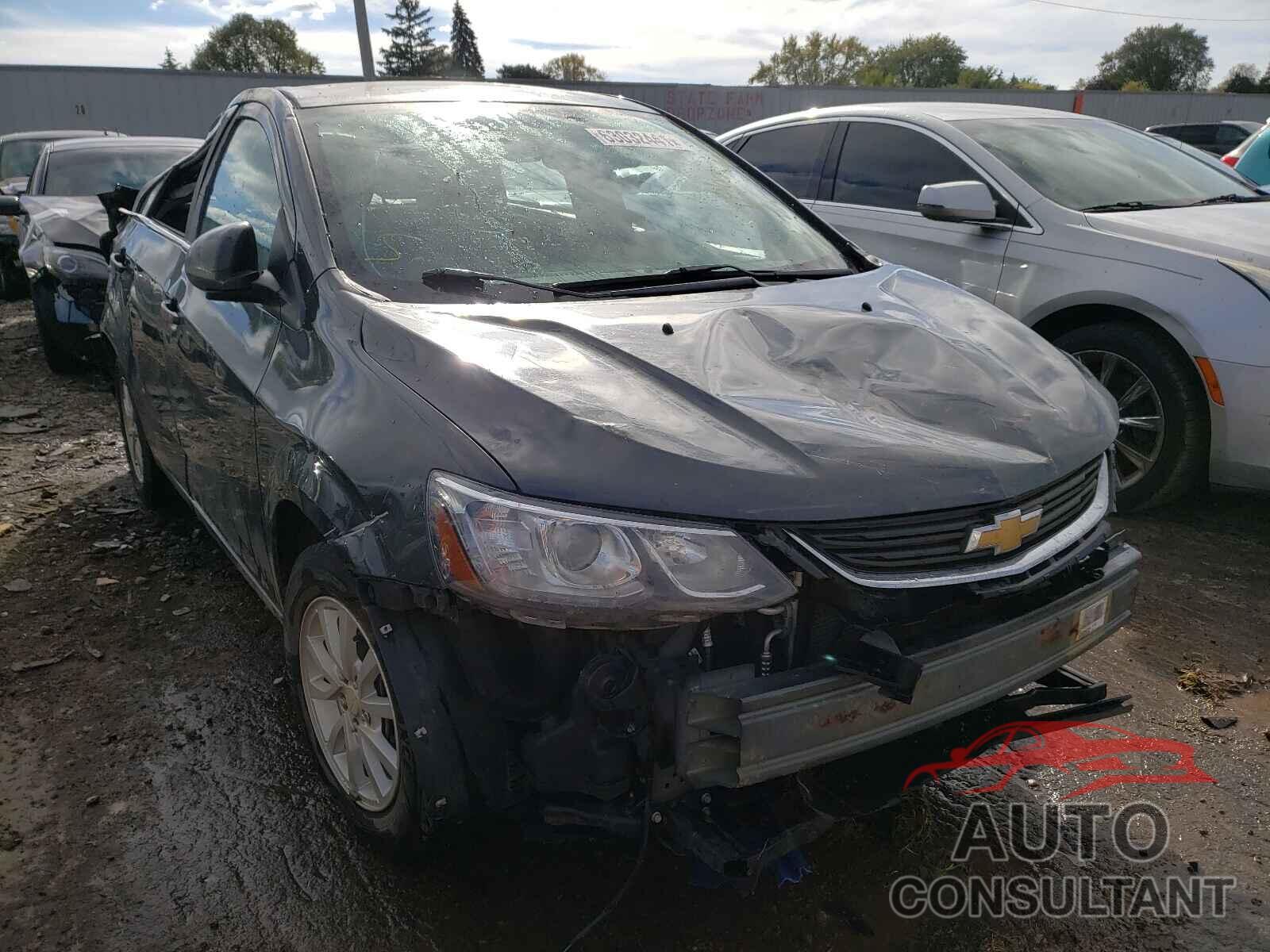 CHEVROLET SONIC 2017 - 1G1JD5SH8H4142005