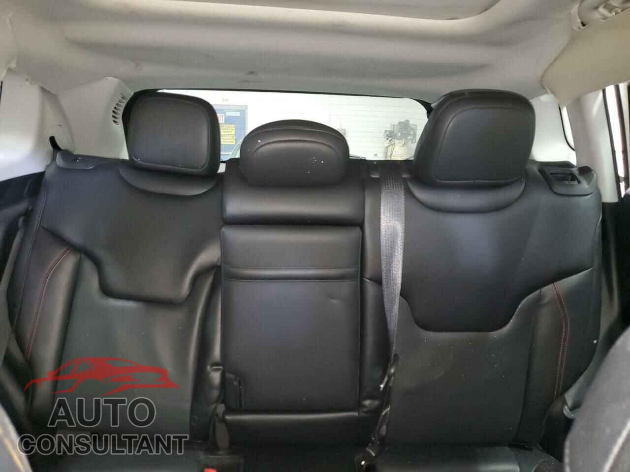 JEEP COMPASS 2017 - 3C4NJDDB9HT640776