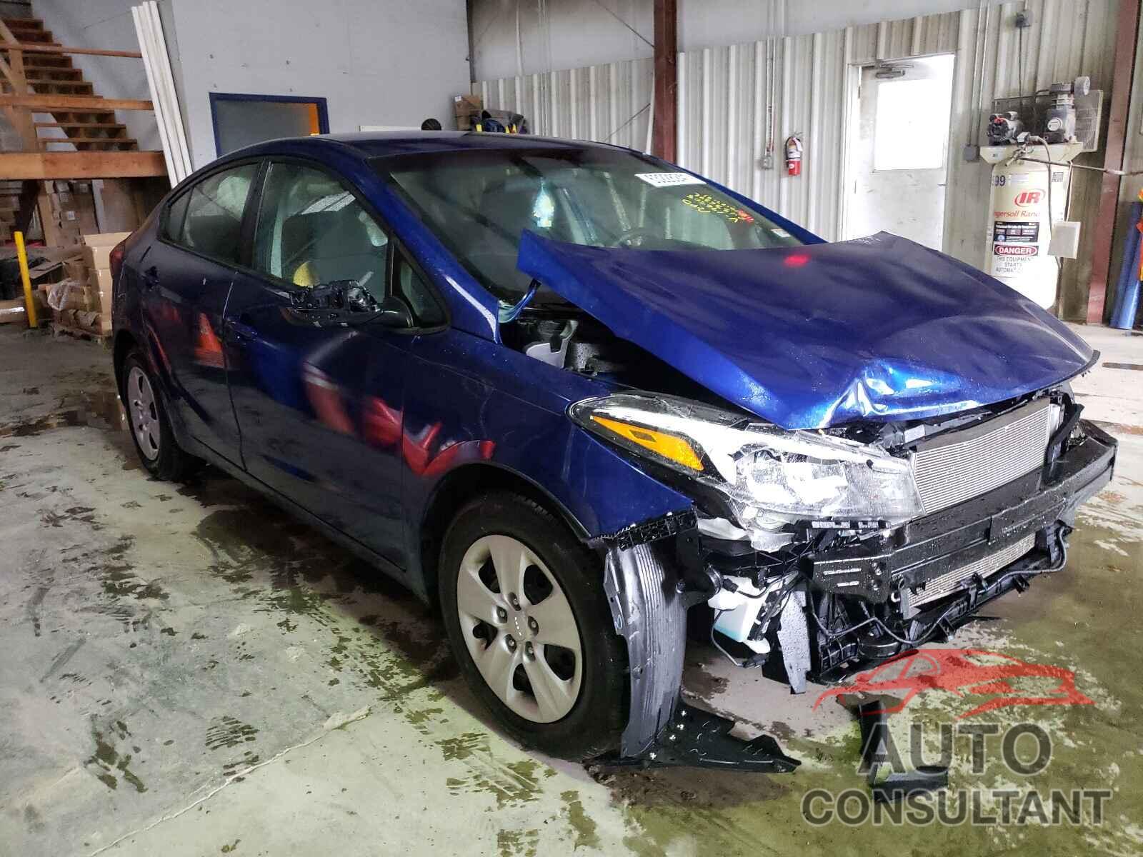 KIA FORTE 2018 - 3KPFL4A78JE196508
