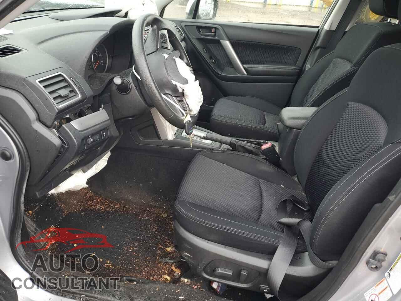 SUBARU FORESTER 2017 - JF2SJAEC1HH538607