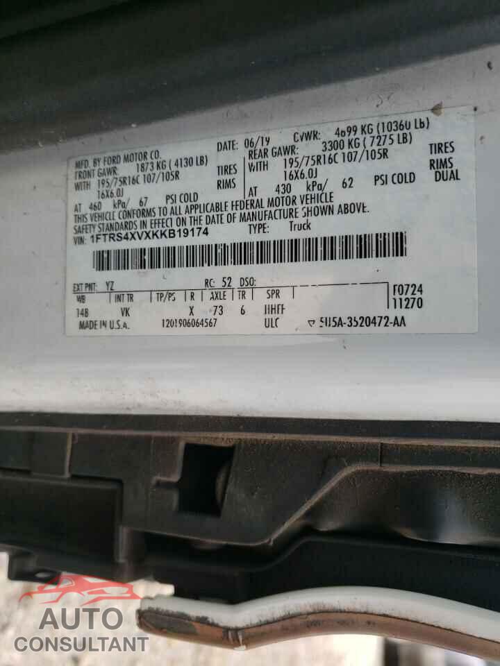 FORD TRANSIT CO 2019 - 1FTRS4XVXKKB19174