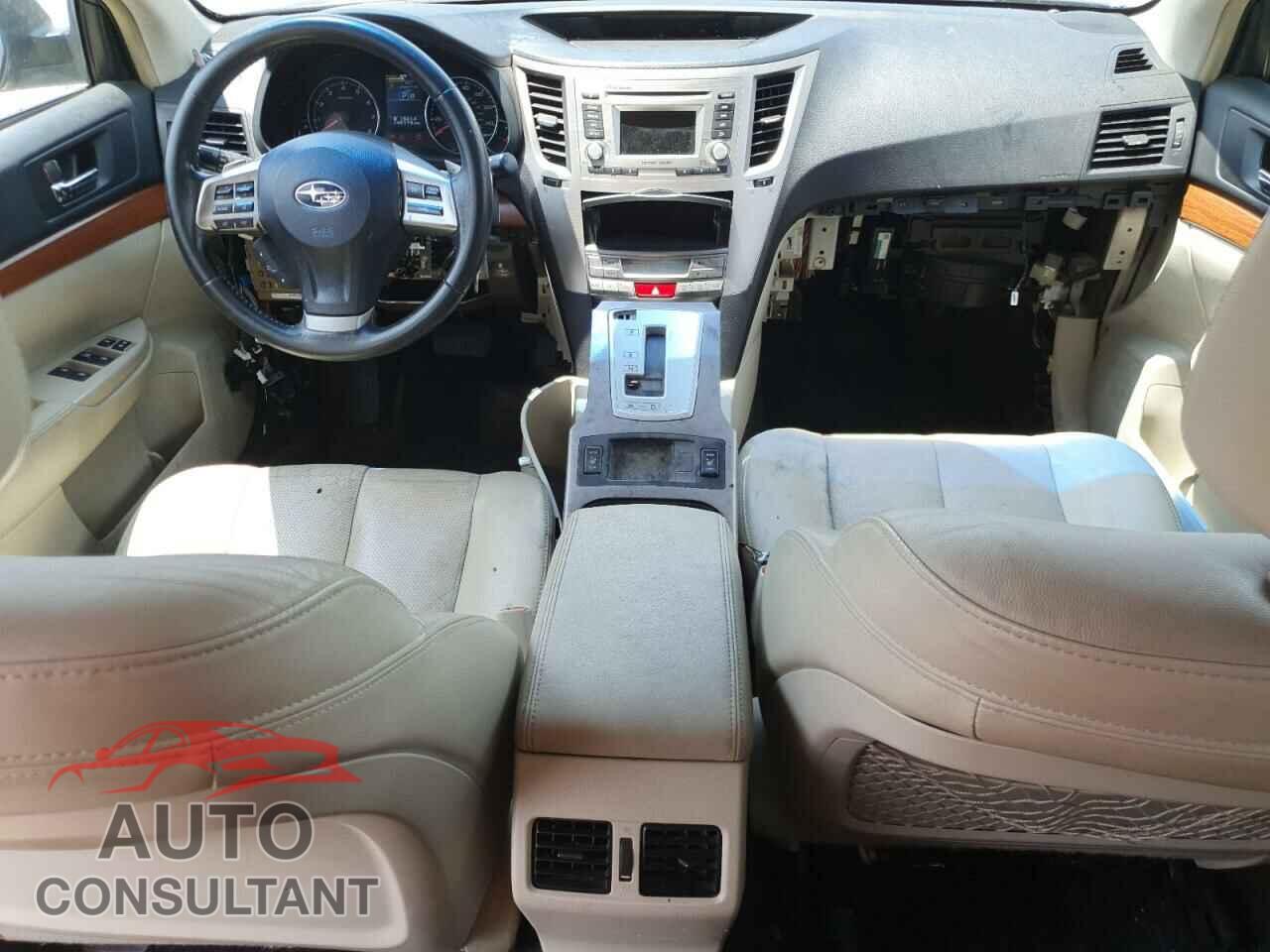 SUBARU OUTBACK 2014 - 4S4BRBLC8E3255867