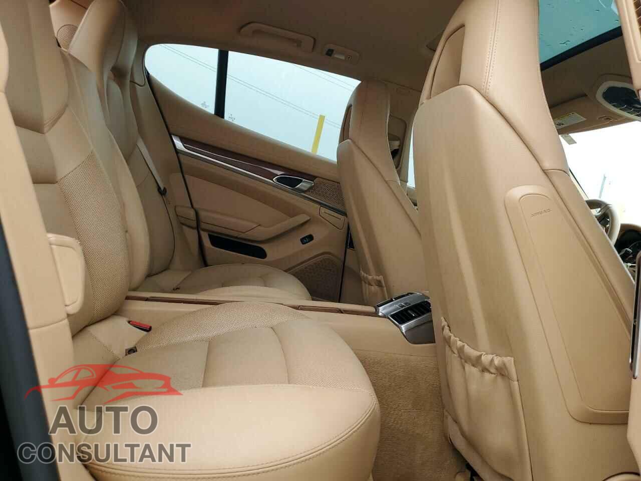 PORSCHE PANAMERA 2012 - WP0AA2A76CL014075