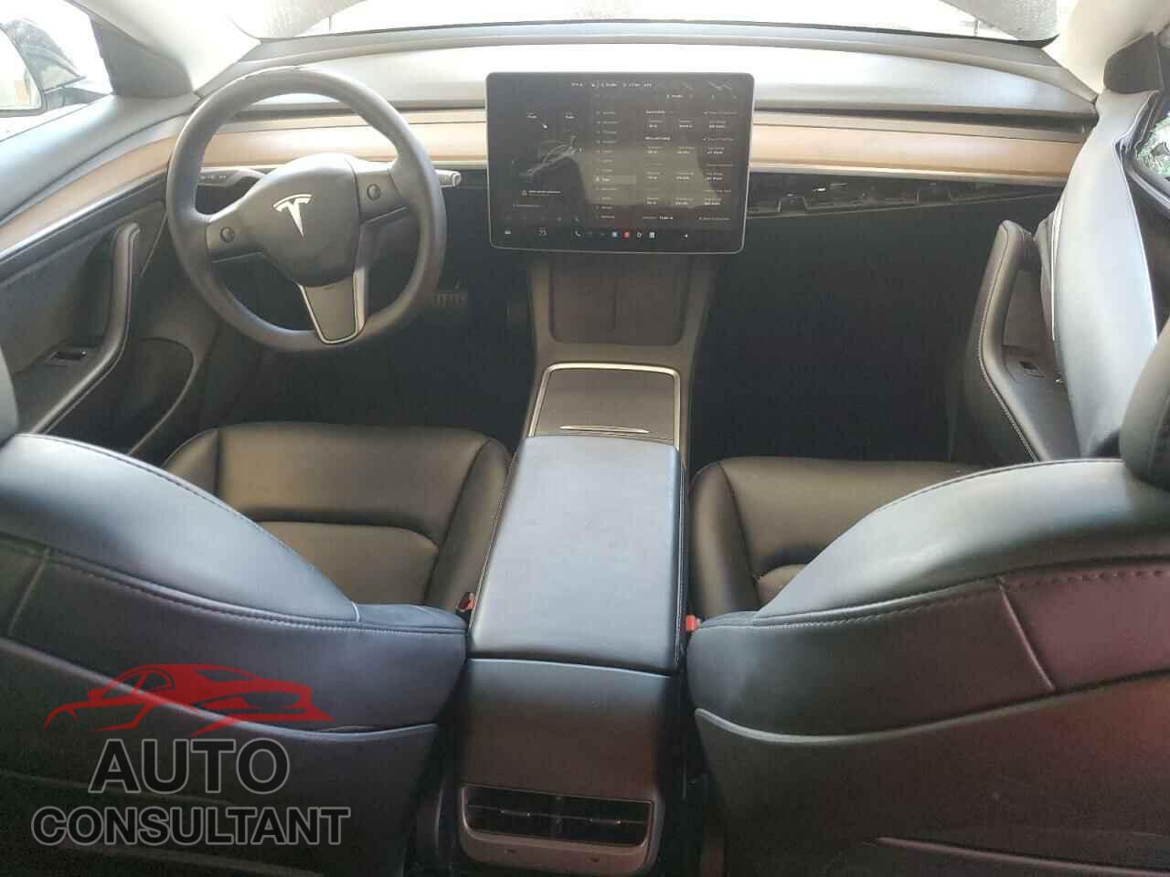 TESLA MODEL 3 2023 - 5YJ3E1EA3PF435595
