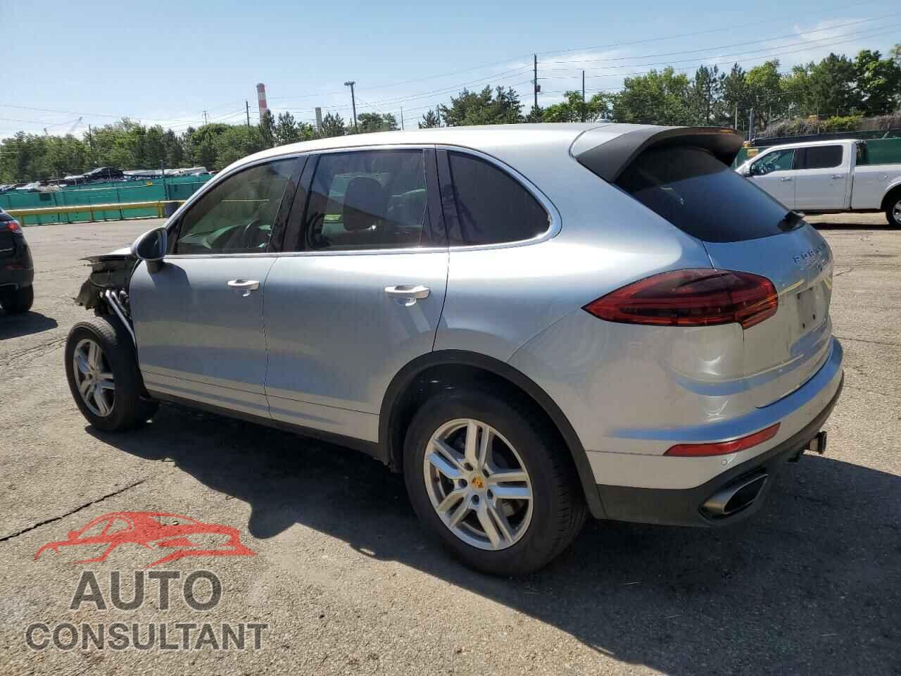 PORSCHE CAYENNE 2018 - WP1AA2A22JKA06822