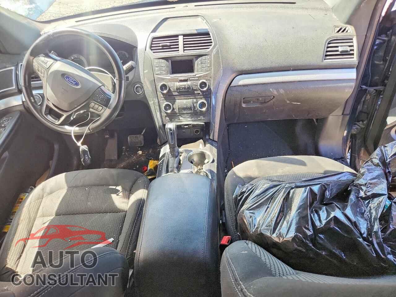FORD EXPLORER 2017 - 1FM5K8D80HGE39101