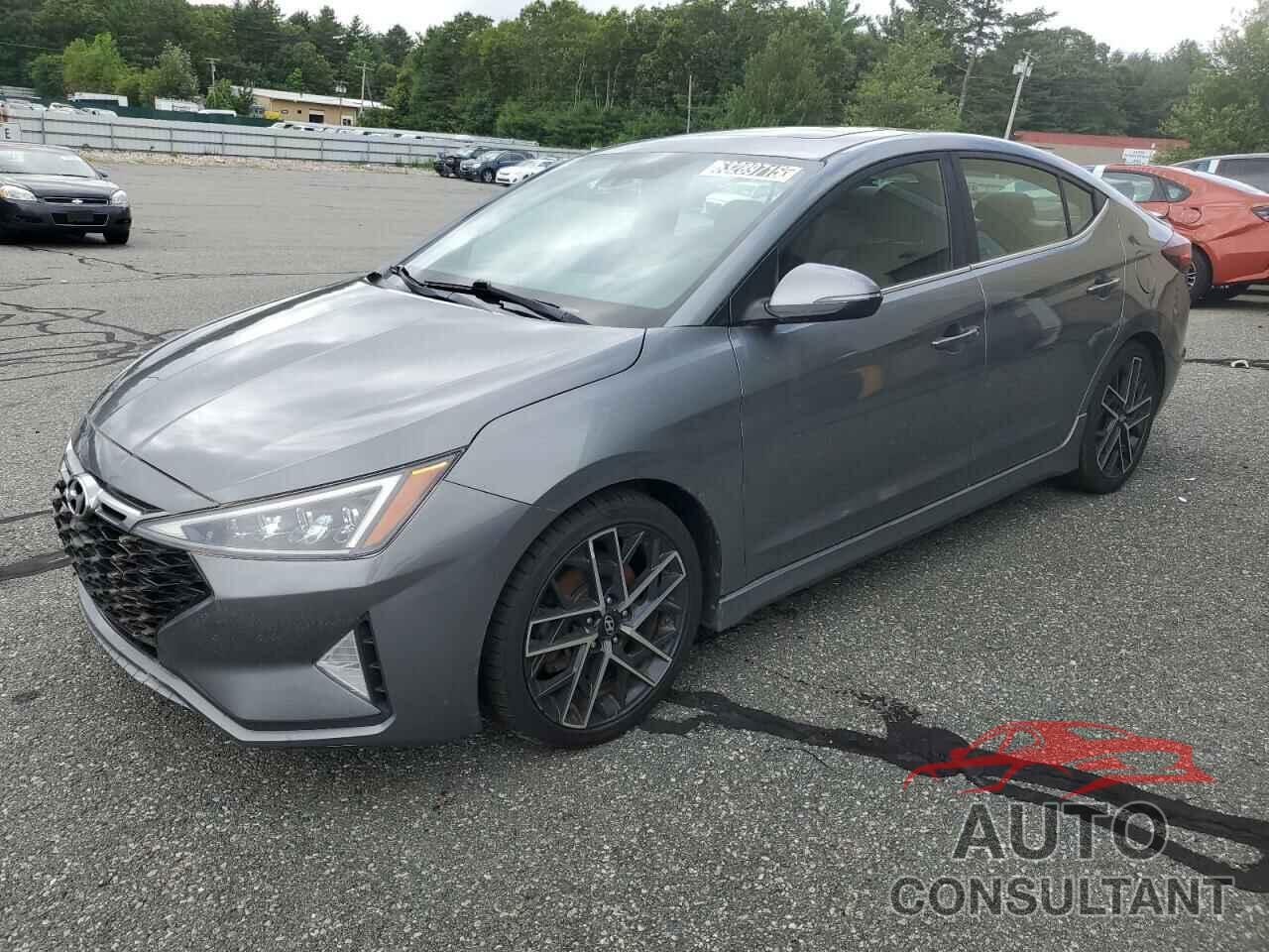 HYUNDAI ELANTRA 2019 - KMHD04LB3KU820277